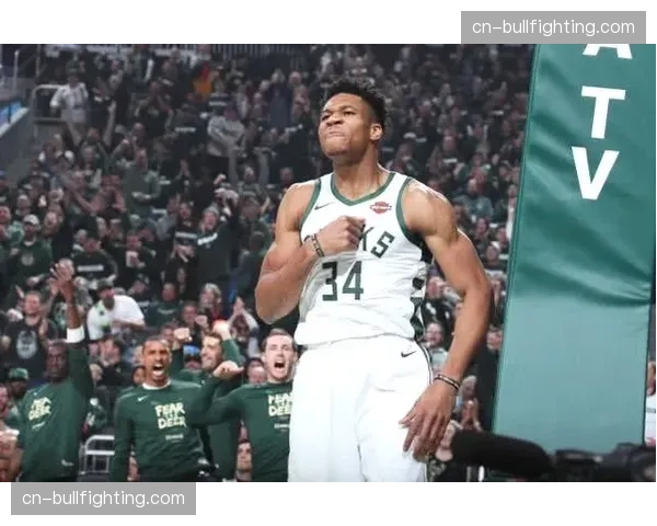 活塞康宁汉姆进化成MVP级领袖 接近25+10数据